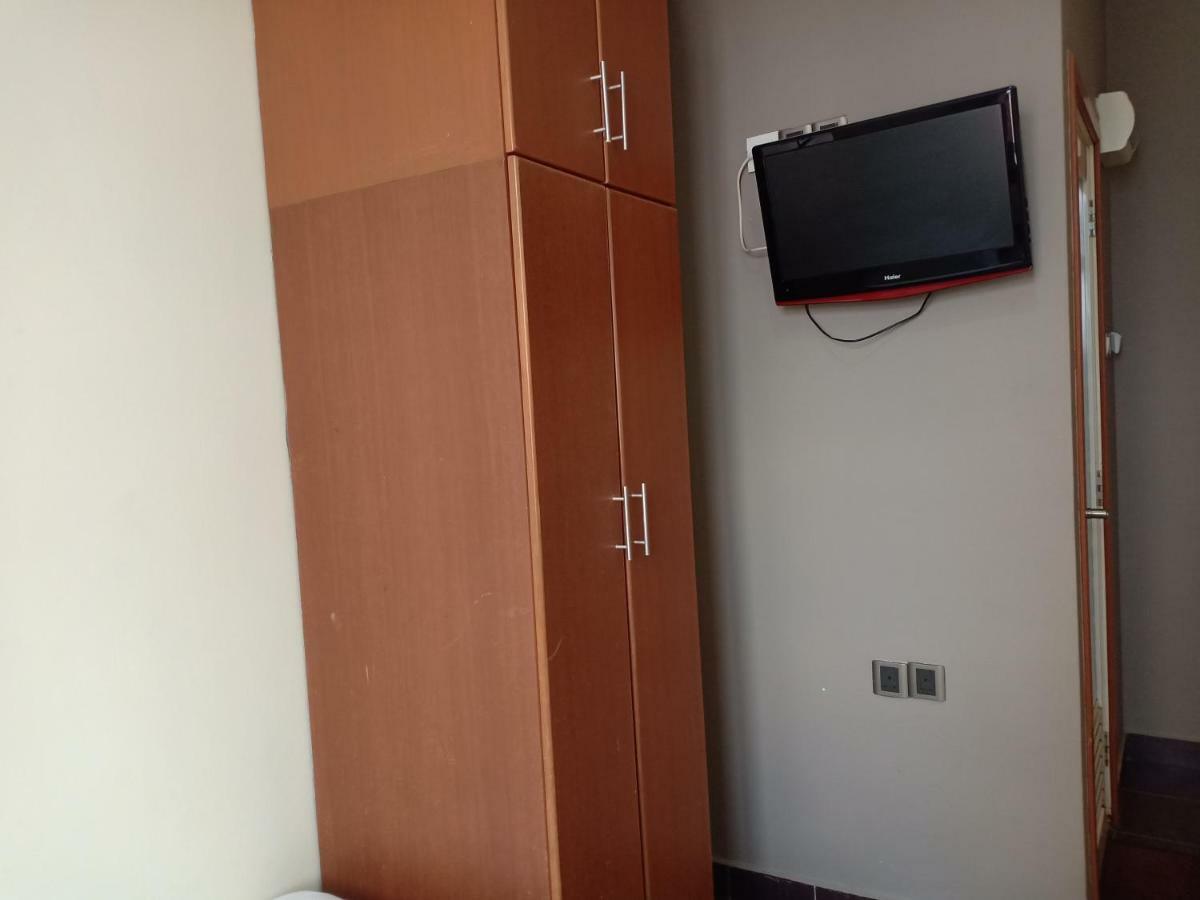 Tc Inn Business Hotel @ סרי קמבאנגן מראה חיצוני תמונה