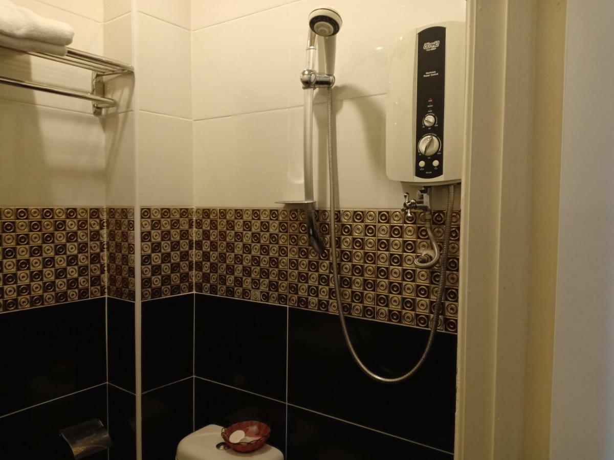 Tc Inn Business Hotel @ סרי קמבאנגן מראה חיצוני תמונה