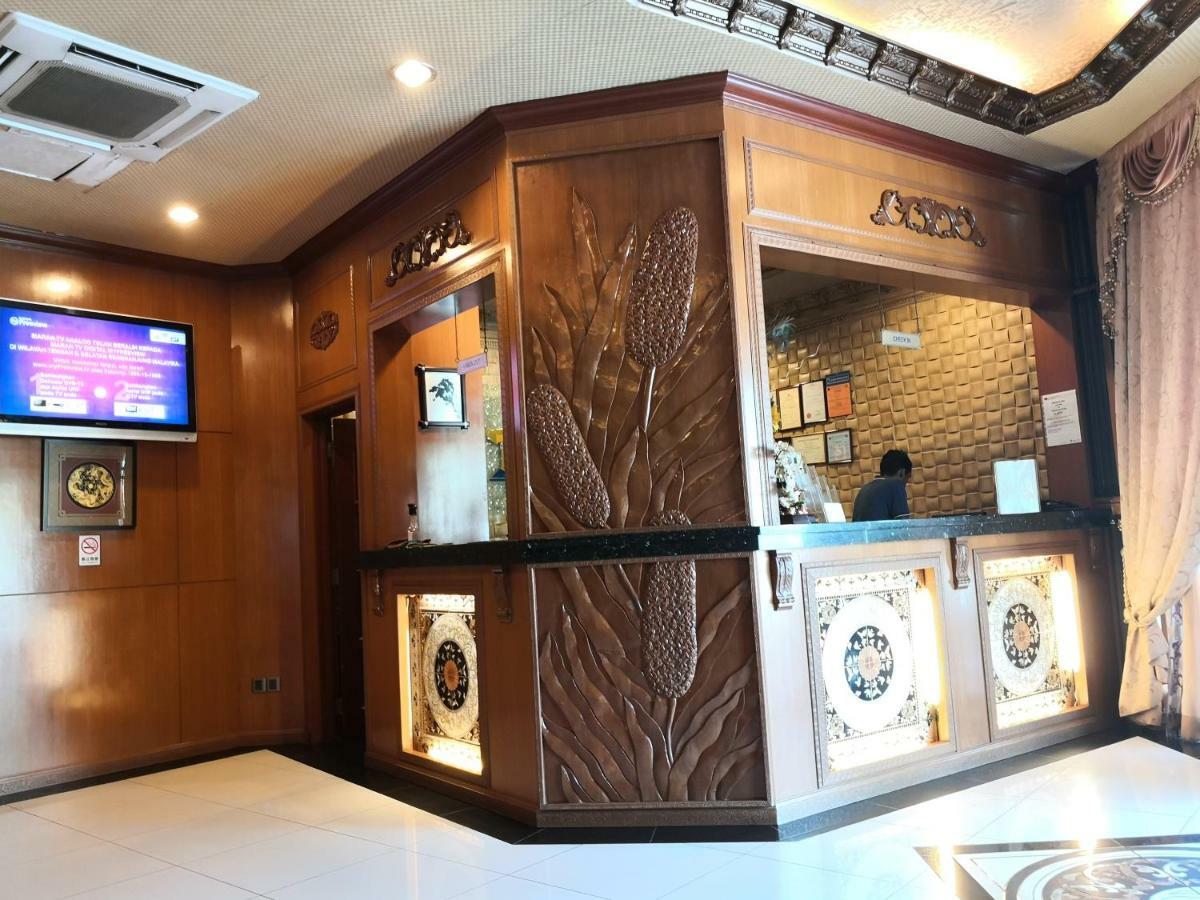 Tc Inn Business Hotel @ סרי קמבאנגן מראה חיצוני תמונה
