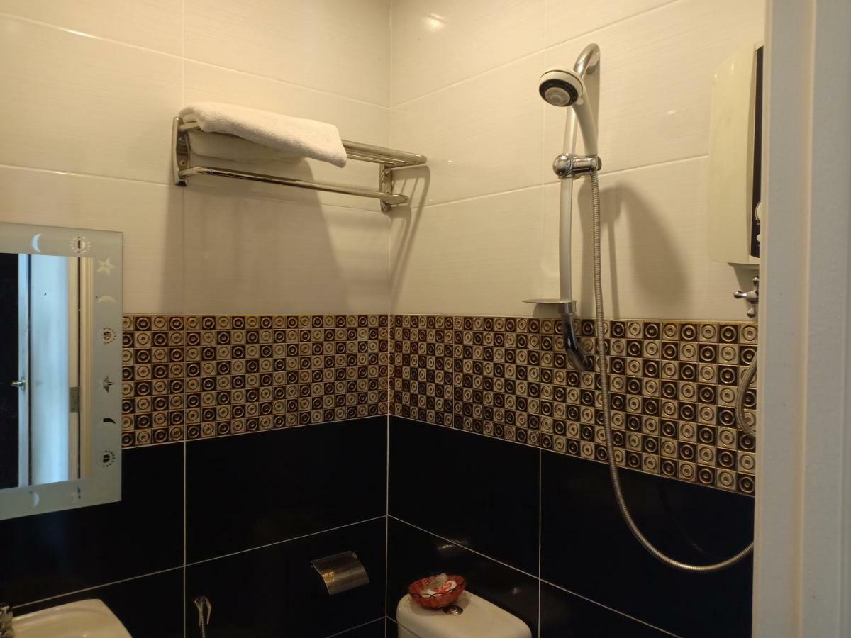 Tc Inn Business Hotel @ סרי קמבאנגן מראה חיצוני תמונה