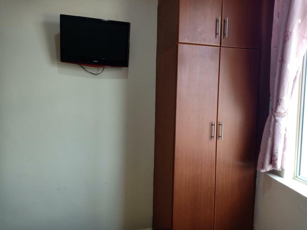Tc Inn Business Hotel @ סרי קמבאנגן מראה חיצוני תמונה